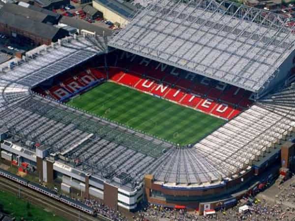 Kích thước sân Old Trafford: Biểu tượng vĩnh cửu của MU