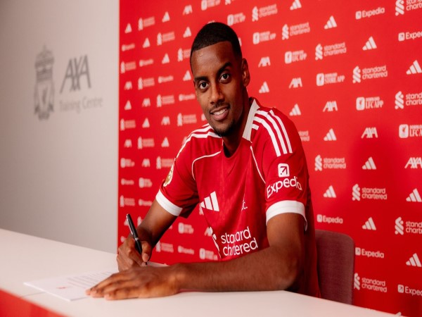 Tin Liverpool: Chiêu mộ thành công Isak bước ngoặt mới