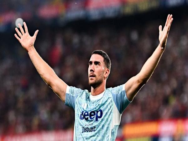 Tin CLB Juventus: Cân nhắc hợp đồng với Dusan Vlahovic