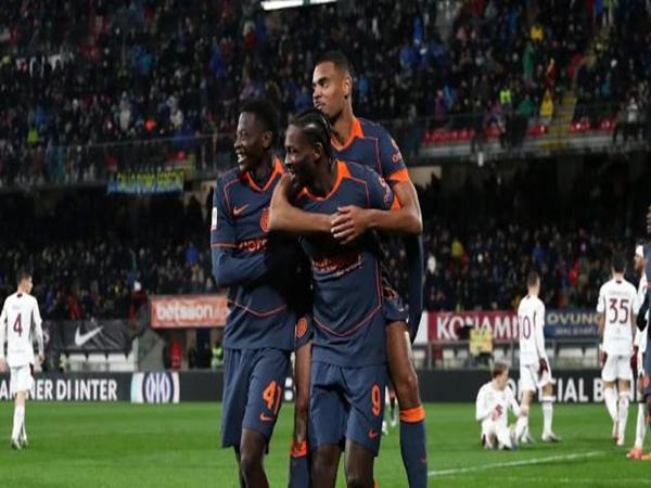 Atalanta thể hiện sự vượt trội về chiến thuật và bản lĩnh